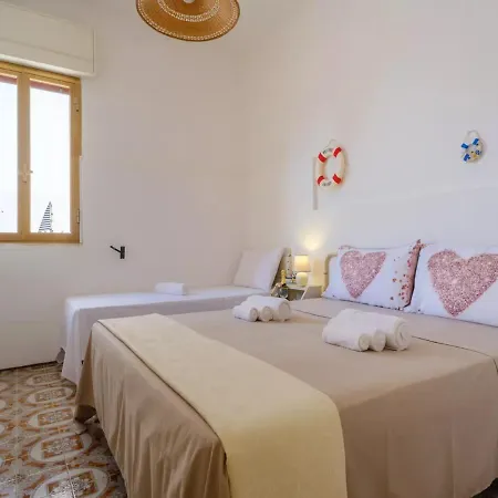 Squillace View بيت للعطل *